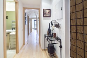 Interior - Three bedroom apartment with balcony in Ali Bei - You Stylish (Barcelona)