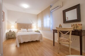 2 dormitorios, tabla de planchar con plancha, wifi y ropa de cama