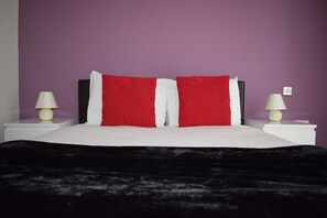 Apartment | Iron/ironing board, free WiFi, bed sheets - Serviced Apartments Leeds 2 (Leeds)