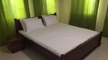 3 Schlafzimmer, Bügeleisen/Bügelbrett, WLAN, Bettwäsche