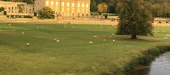 Ranmoor- beautiful character cottage with walled garden and gorgeous views.<br>