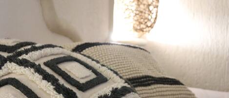 1 soverom, wi-fi (inkludert) og sengetøy