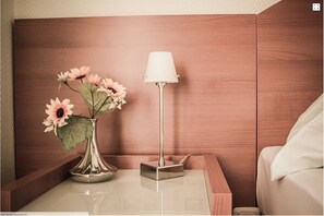 ダブルルーム | 客室の設備とサービス