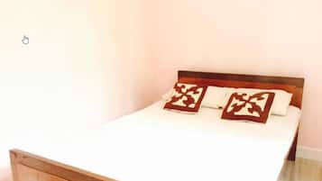 Rollaway beds, free WiFi, wheelchair access
