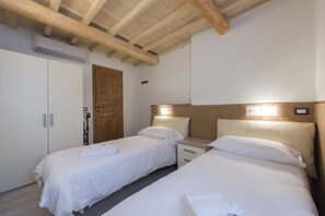 2 bedrooms, soundproofing, iron/ironing board, free WiFi