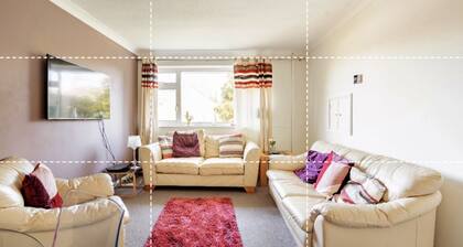 Ascot - Spacious 2 bed apartment ideal for Business or Leisure