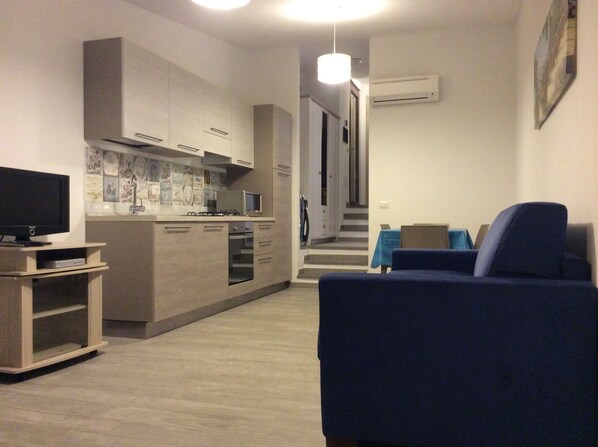 Fernseher