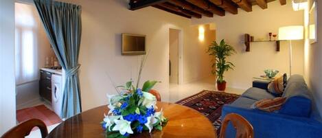 تلفزيون، كُتُب