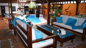 Inomhuspool och uppvärmd pool