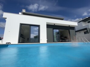 Una piscina climatizada