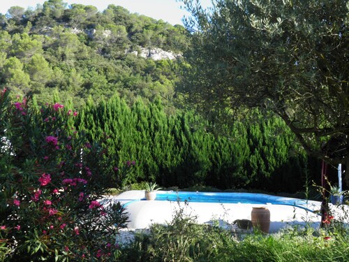 PROMO Großer privater Pool am Fluss mit schönem Strand 