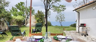 Ferme confortable dans un environnement à couper le souffle - Casa La Capraia