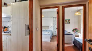 2 chambres, fer et planche Ă repasser, Wi-Fi gratuit, draps fournis