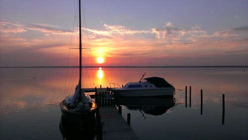 Ferienwohnung " Ankerplatz " ruhiger Lage, Sauna , W-LAN , Garten 