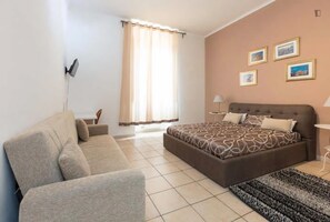 3 Schlafzimmer, Bügeleisen/Bügelbrett, Reisekinderbett, kostenloses WLAN