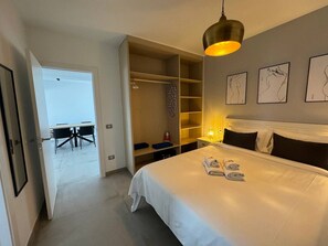 3 chambres, fer et planche Ă repasser, Wi-Fi gratuit, draps fournis