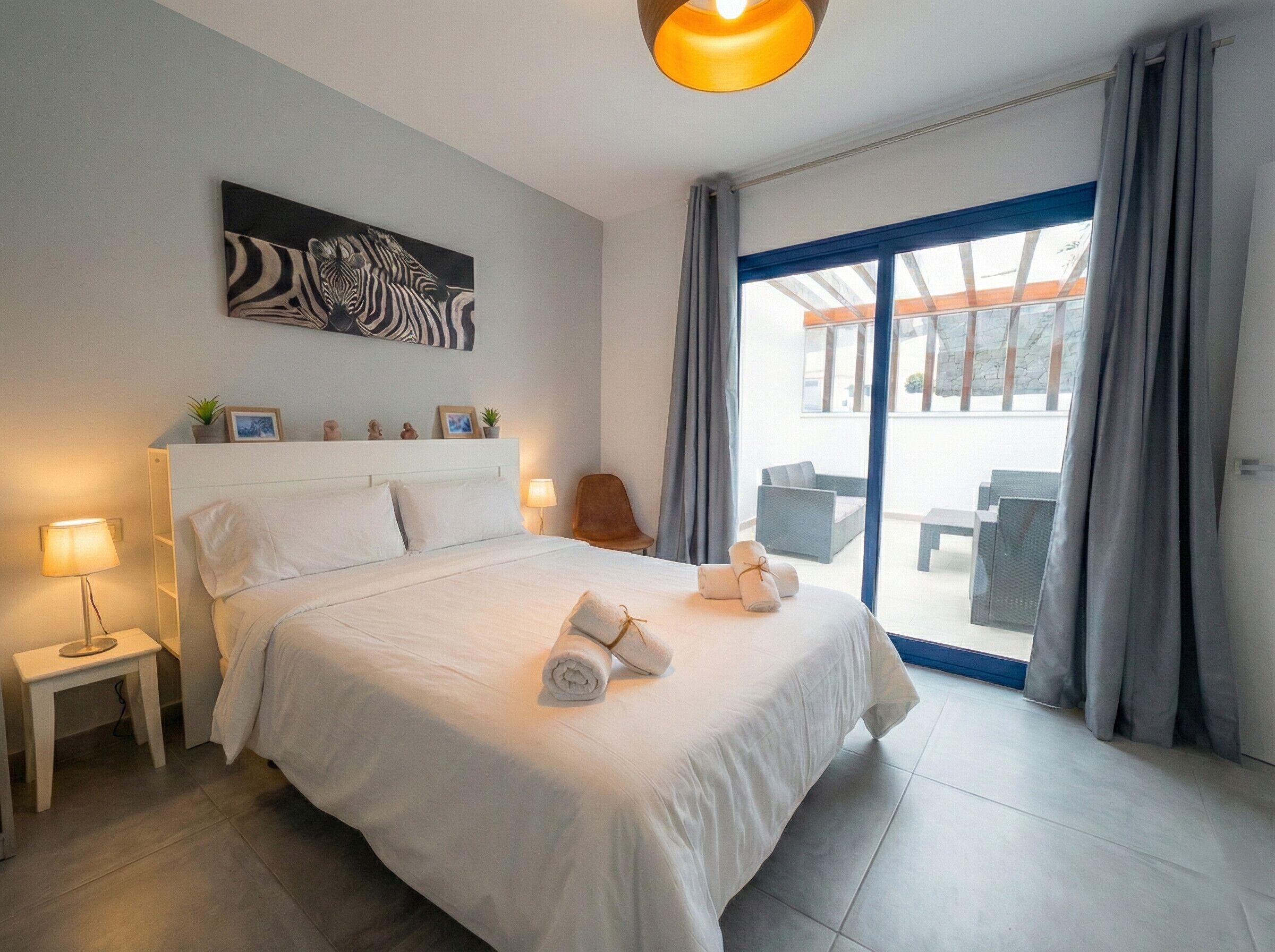 3 bedrooms, in-room safe, iron/ironing board, free WiFi