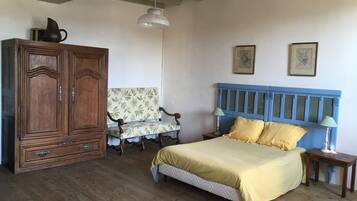 8 camere, ferro/asse da stiro, Wi-Fi, lenzuola