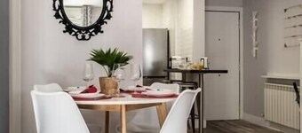 VALTOUR New apartment Downtown+Wifi+A/C+Terrace