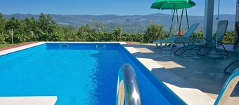 Family-Friendly Villa Belvedere with great garden and private pool