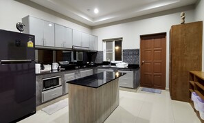 Exclusive-Villa | Eigene Küche | Umweltfreundliche Reinigungsmittel werden bereitgestellt