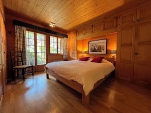 5 bedrooms, iron/ironing board, travel crib, free WiFi - Superb Family Chalet NENDAZ / VALAIS - 4 Valleys - Ski at the foot ... (Haute- Nendaz)