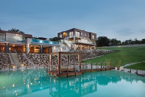 Indoor pool, outdoor pool