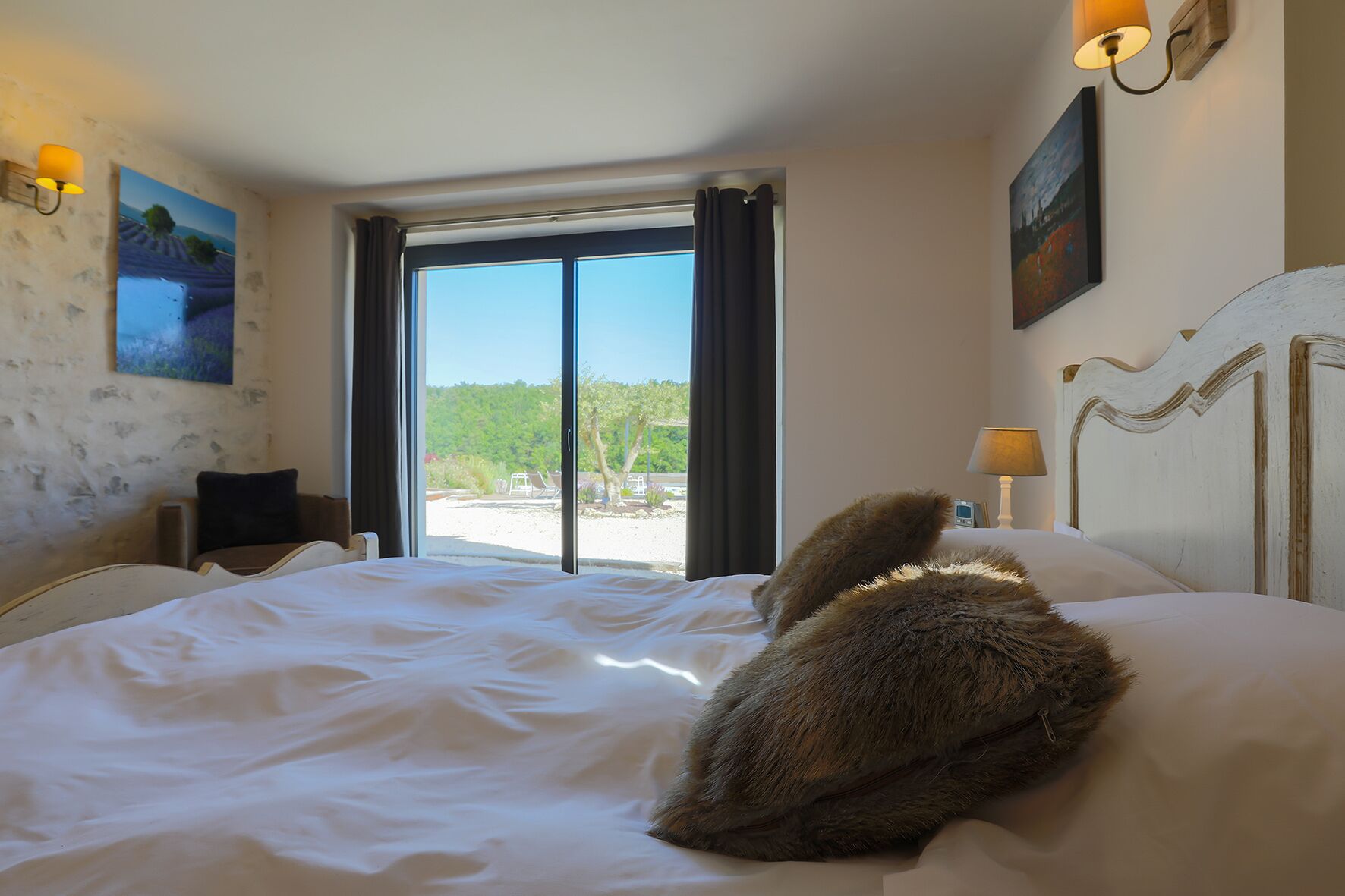 4 makuuhuonetta, silitysrauta/-lauta, Wi-Fi, vuodevaatteet