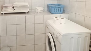 Interior - Beach front apartment in Bakar with WiFi (Bakar)