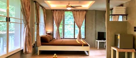 Rollaway beds, free WiFi, bed sheets