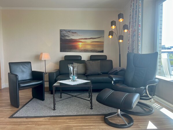 Imagen sin descripción, 1 de 18, botón