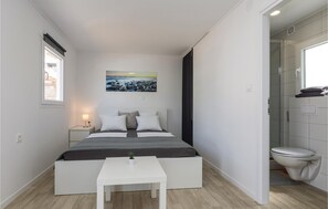 10 Schlafzimmer, kostenloses WLAN, Bettwäsche