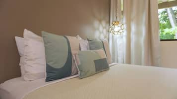 Quadruple Premium Room | Blackout drapes, free WiFi, bed sheets