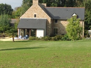 Exterior - Chambres & Roul'Hotes De La Rance (Saint-Jouan-des-Guerets)