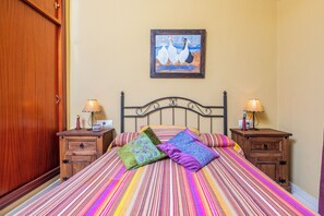 1 quarto, ferros/tábuas de passar roupa, Wi-Fi de cortesia