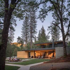 Reception - AutoCamp Yosemite (Mariposa)