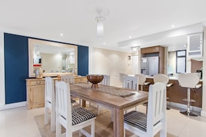 Apartment (2 Bedrooms) | Interior - Eden on the Bay 108 (Cape Town)