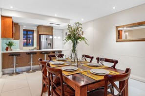 Apartment (2 Bedrooms) | Interior - Eden on the Bay 250 (Cape Town)