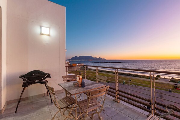 Apartment (2 Bedrooms) | Interior - Eden on the Bay 250 (Cape Town)