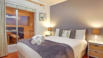 Executive-lejlighed - 2 soveværelser | 2 soveværelser, premium-sengetøj, pengeskab på værelset