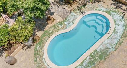 Fantastische Wohnung La Cabanya 3A mit Gemeinschaftspool, Terrasse und WLAN