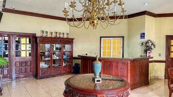 Check-in/check-out kiosk