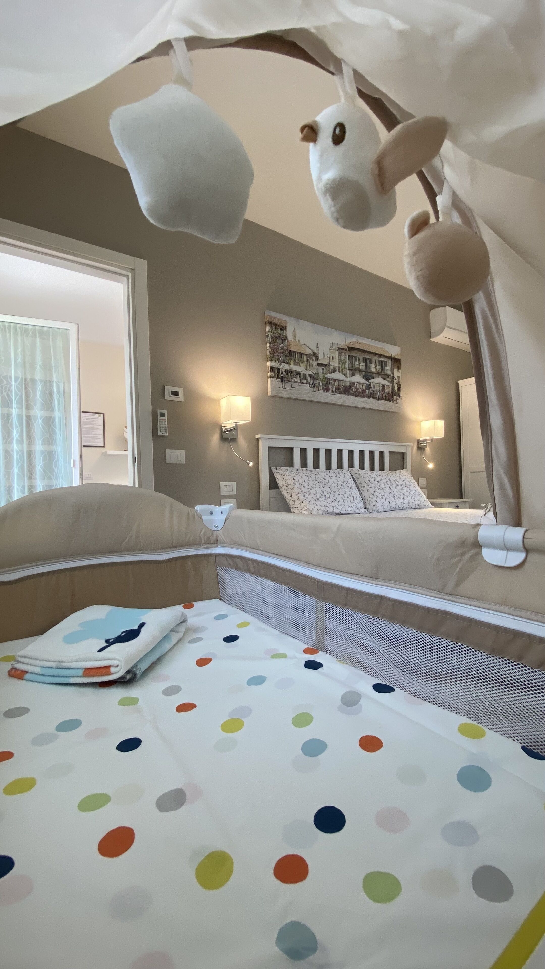 1 Schlafzimmer, schallisolierte Zimmer, Bügeleisen/Bügelbrett