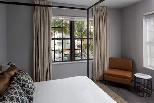 Junior Suite | Courtyard view