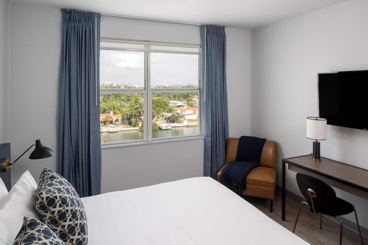 Premium bedding, soundproofing, WiFi (free), bed sheets