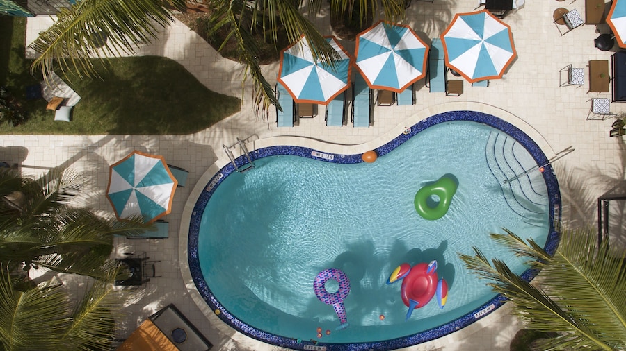 Hotel Rendale Miami Beach