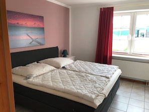 5 bedrooms, iron/ironing board, travel cot, free WiFi