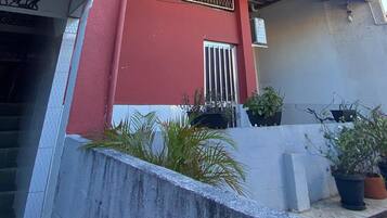 Fachada da propriedade