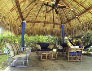 ลานระเบียง/นอกชาน