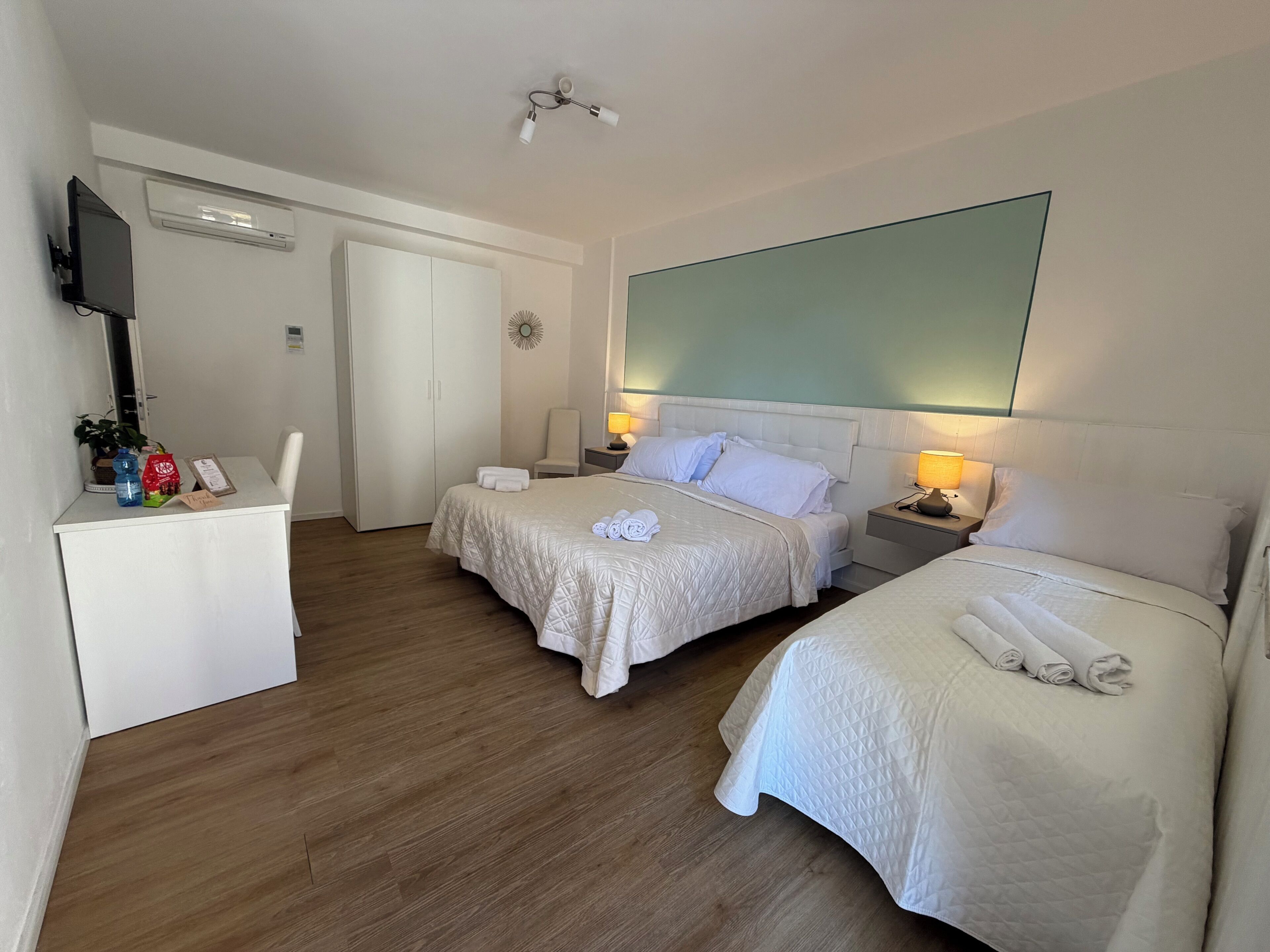 Desk, blackout drapes, free WiFi, bed sheets